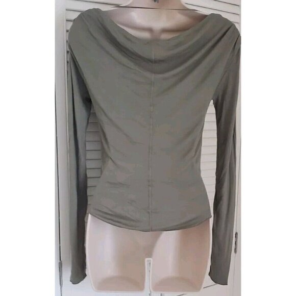 NEW FREE PEOPLE INTIMATELY NIGHT WE MET LONG SLEEVE ARMY GREEN TOP SZ XS - Picture 6 of 8
